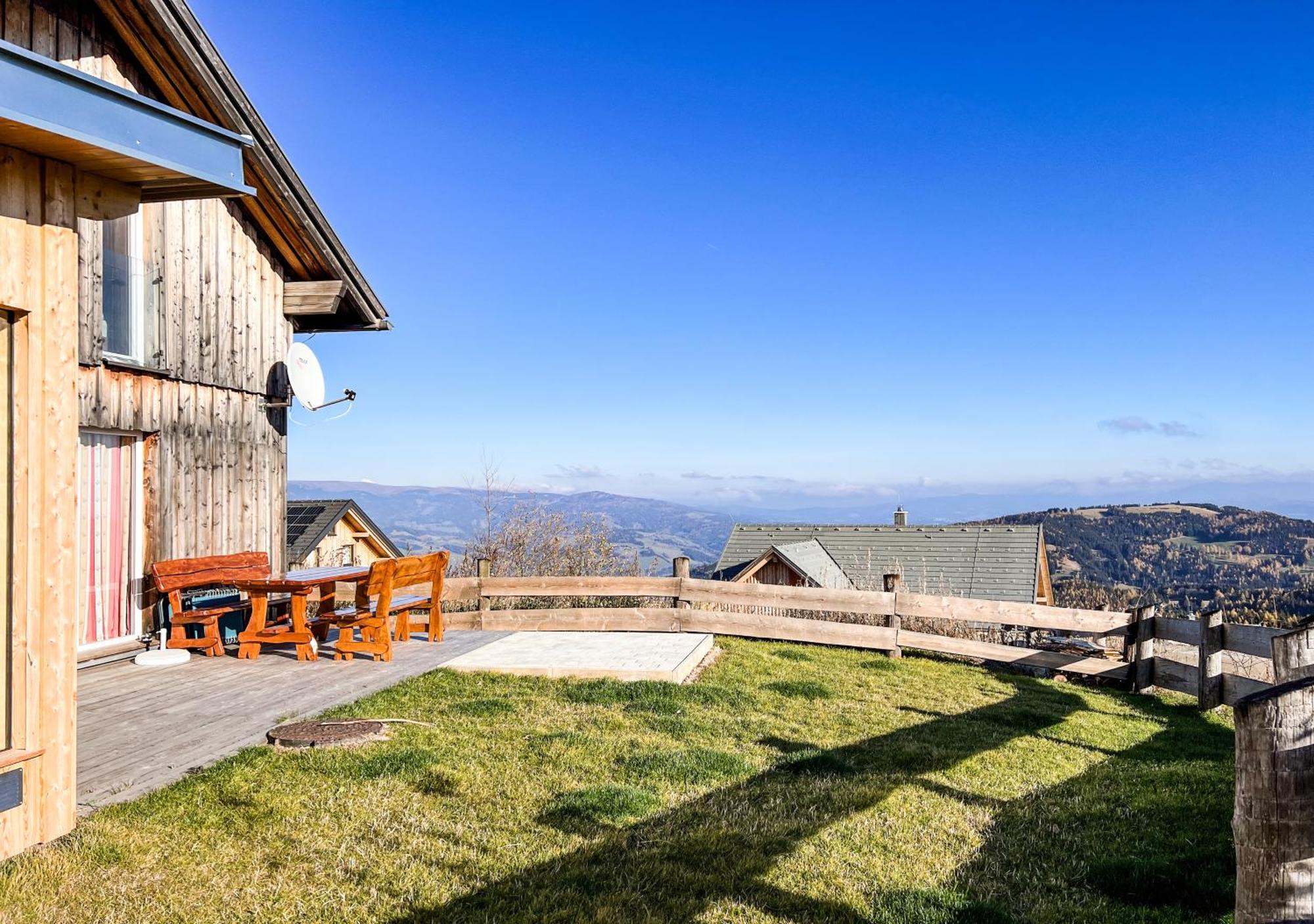 1A Chalet Eck - Wandern, Grillen, Panorama Sauna! Klippitztorl Esterno foto